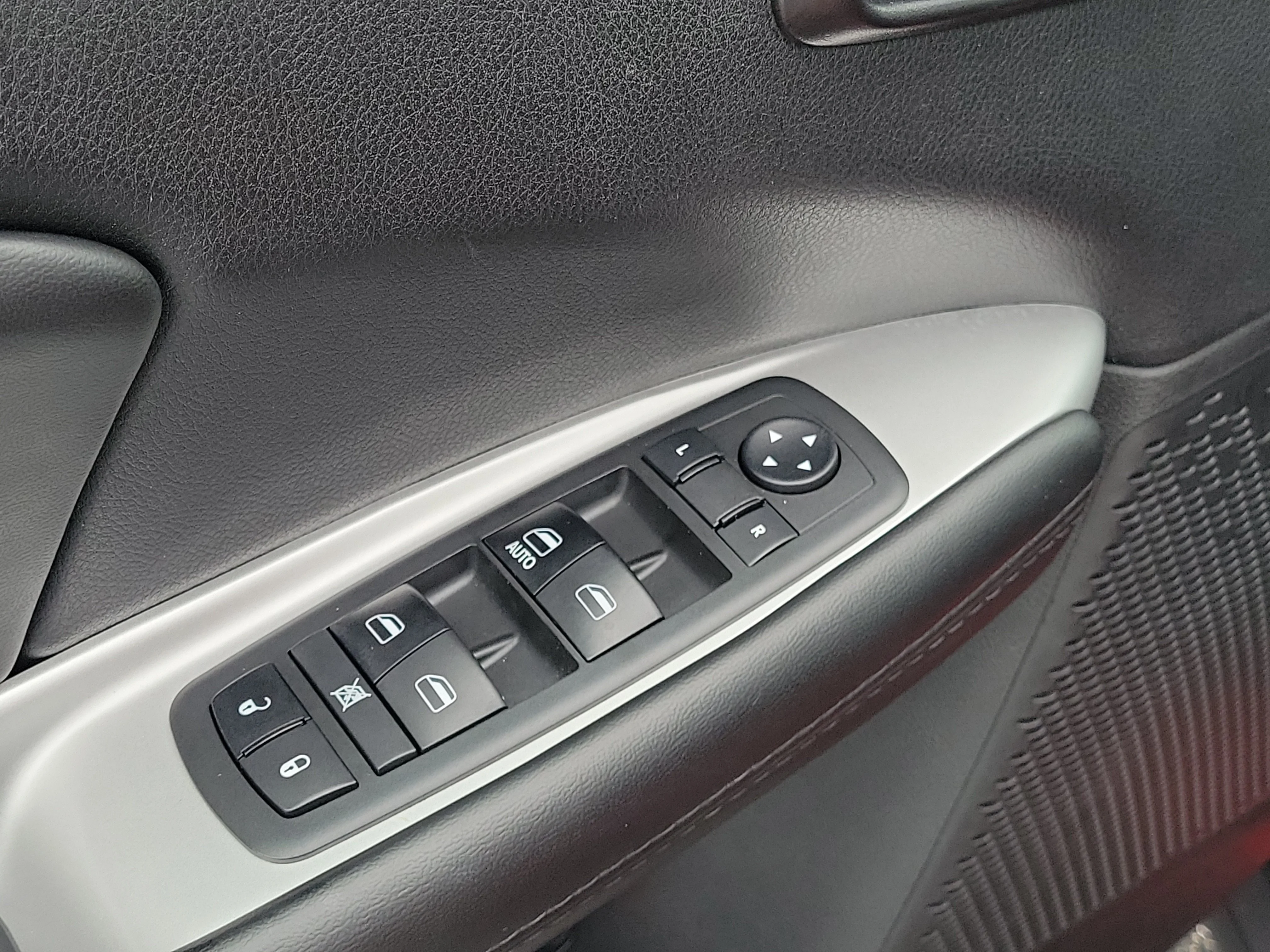 Used 2018 Red Line Dodge SE image 16