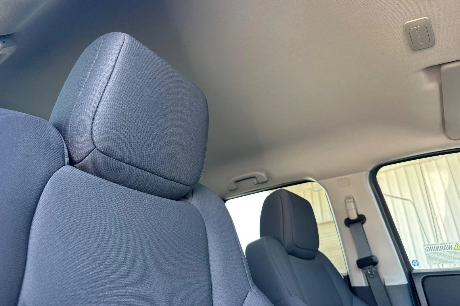 New 2027 Glacier White Nissan Crew Cab S image 15