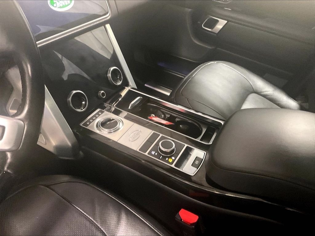 Used 2021 Black Land Rover Westminster image 19