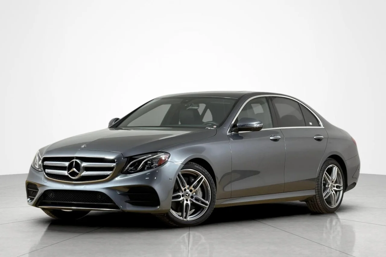 Used 2019 Selenite Grey Metallic Mercedes-Benz E 300 image 1