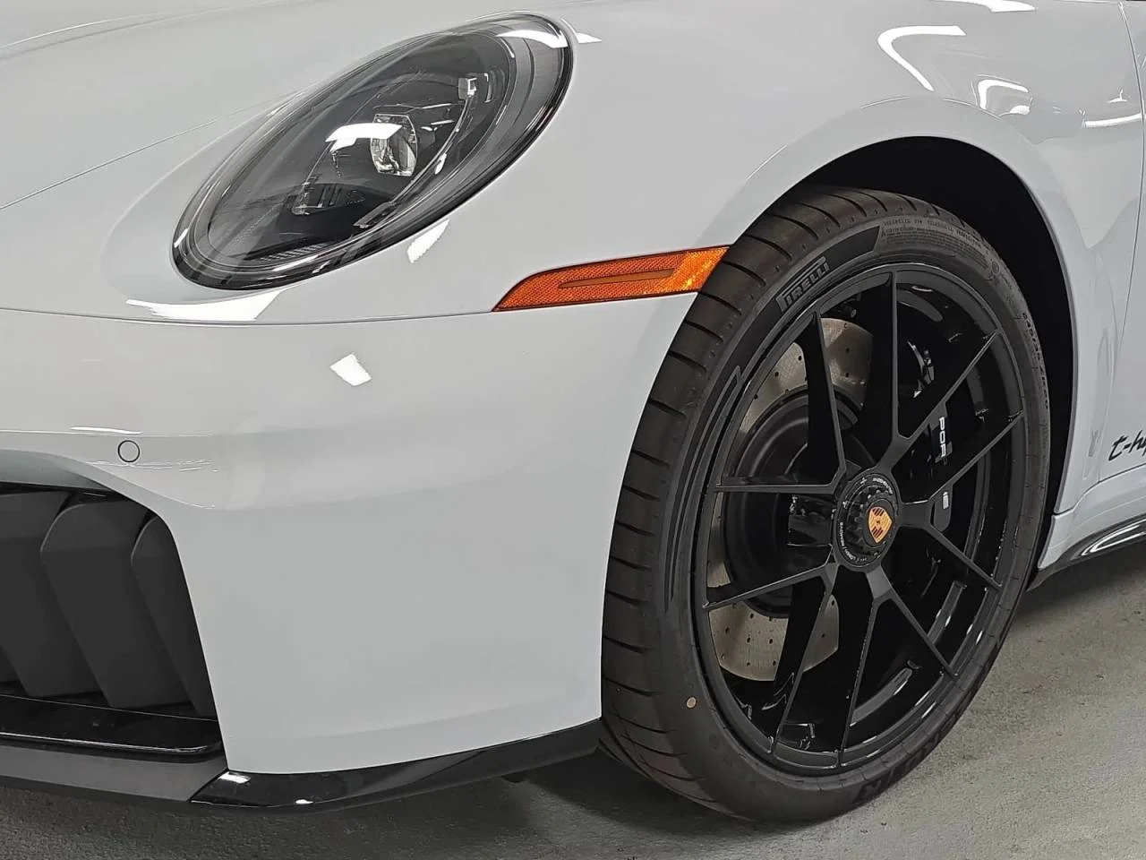New 2026 Ice Grey Metallic Porsche Carrera GTS image 11