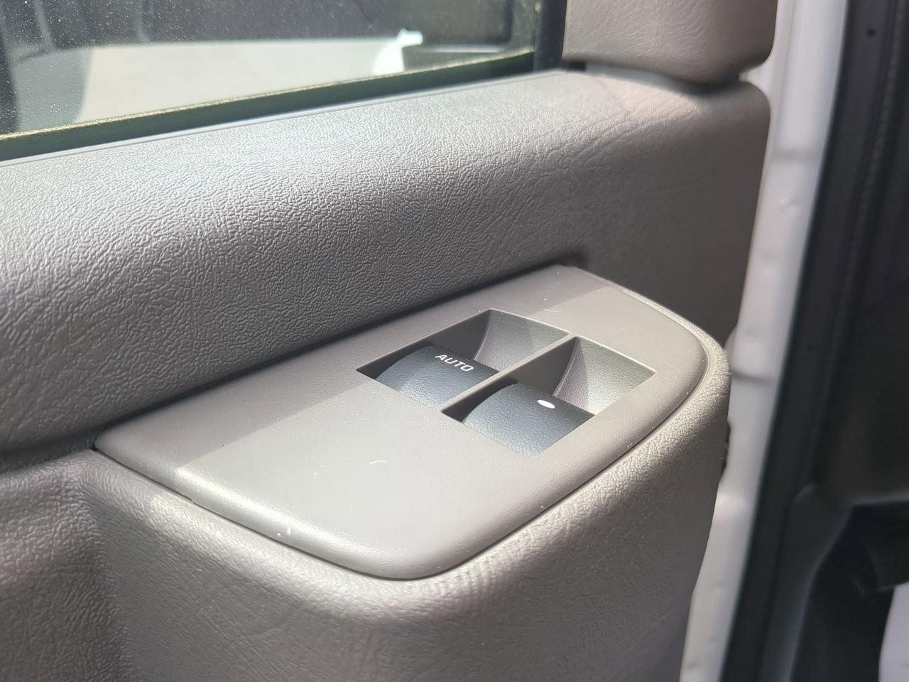 New 2025 Summit White GMC Work Truck image 20