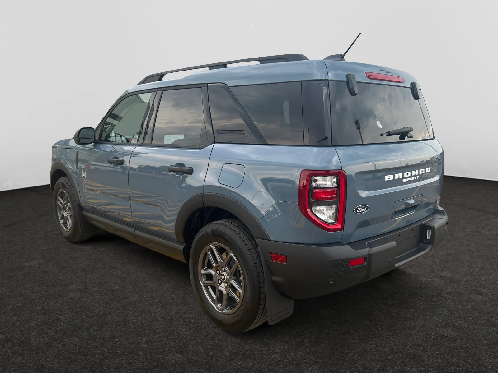New 2026 Azure Grey Metallic Tri-Coat Ford Big Bend image 3