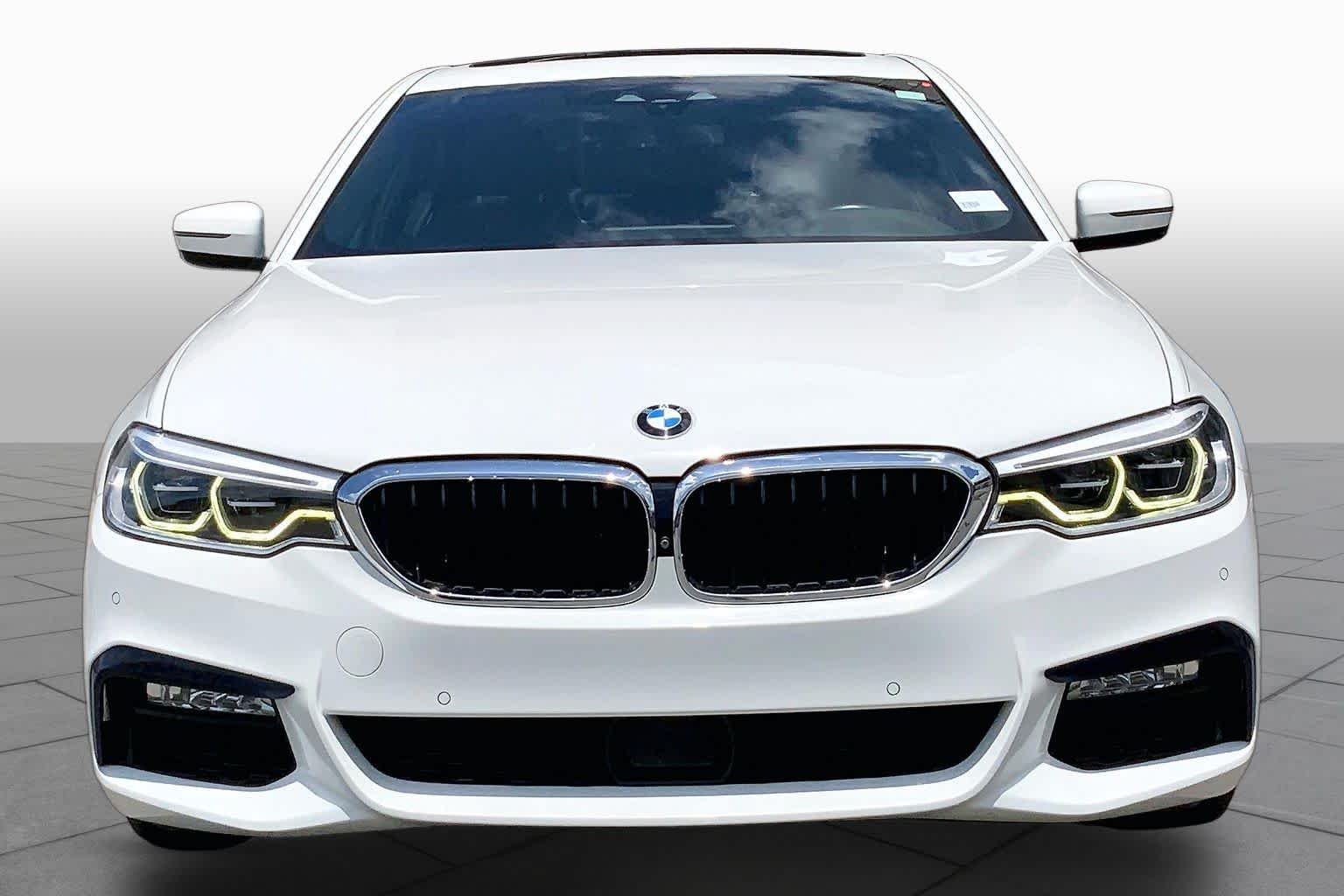 Used 2018 Mineral White Metallic BMW 540i image 4