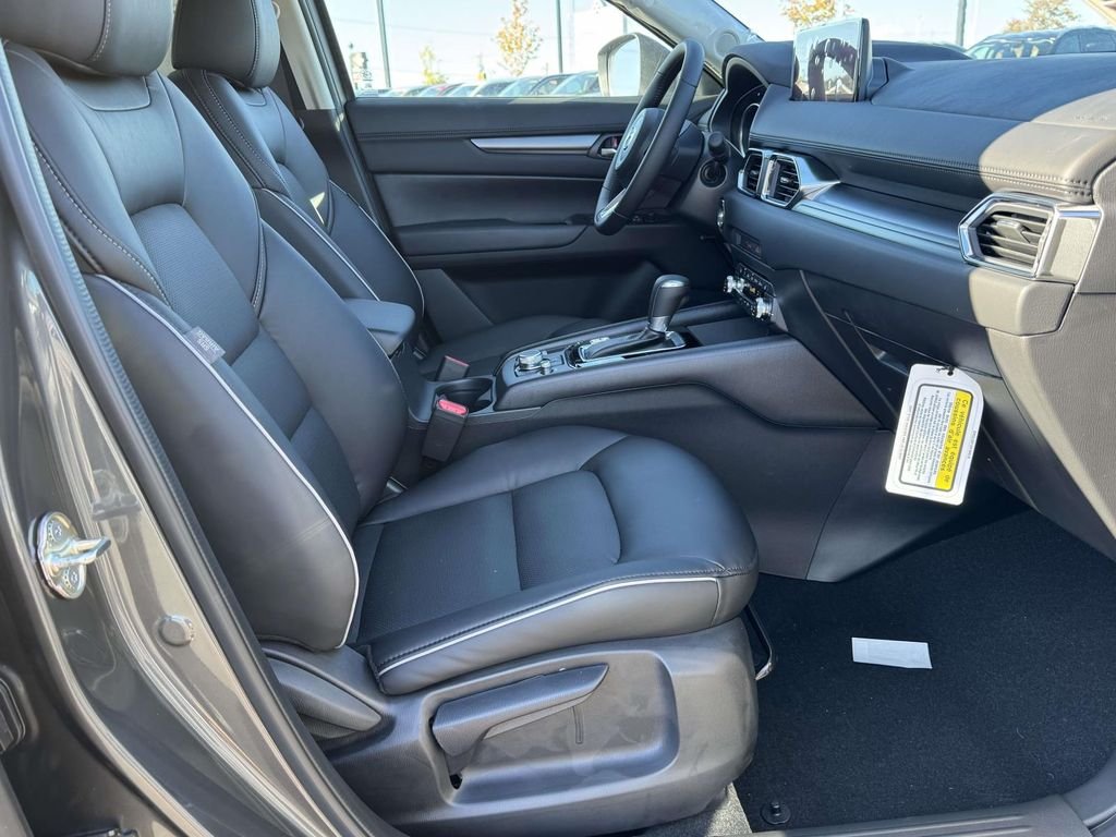 2025 Mazda CX-5 S Select Package - Photo 16