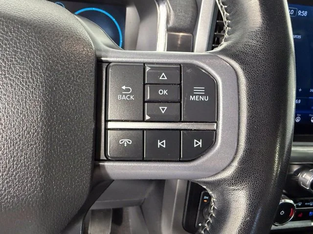 Used 2023 Silver Ford Lariat image 43