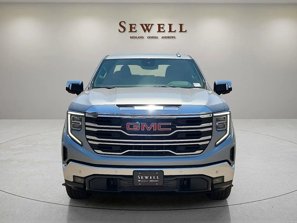 2026 GMC Sierra 1500 SLT - Photo 8