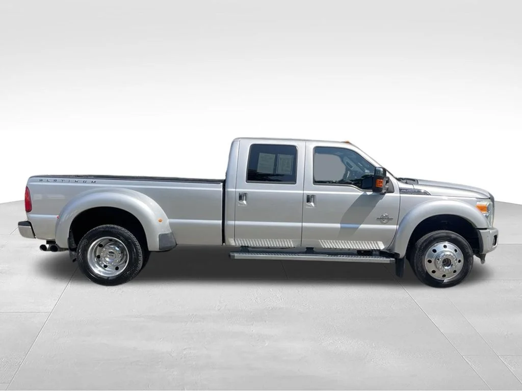 Used 2016 Silver Ford Platinum image 5
