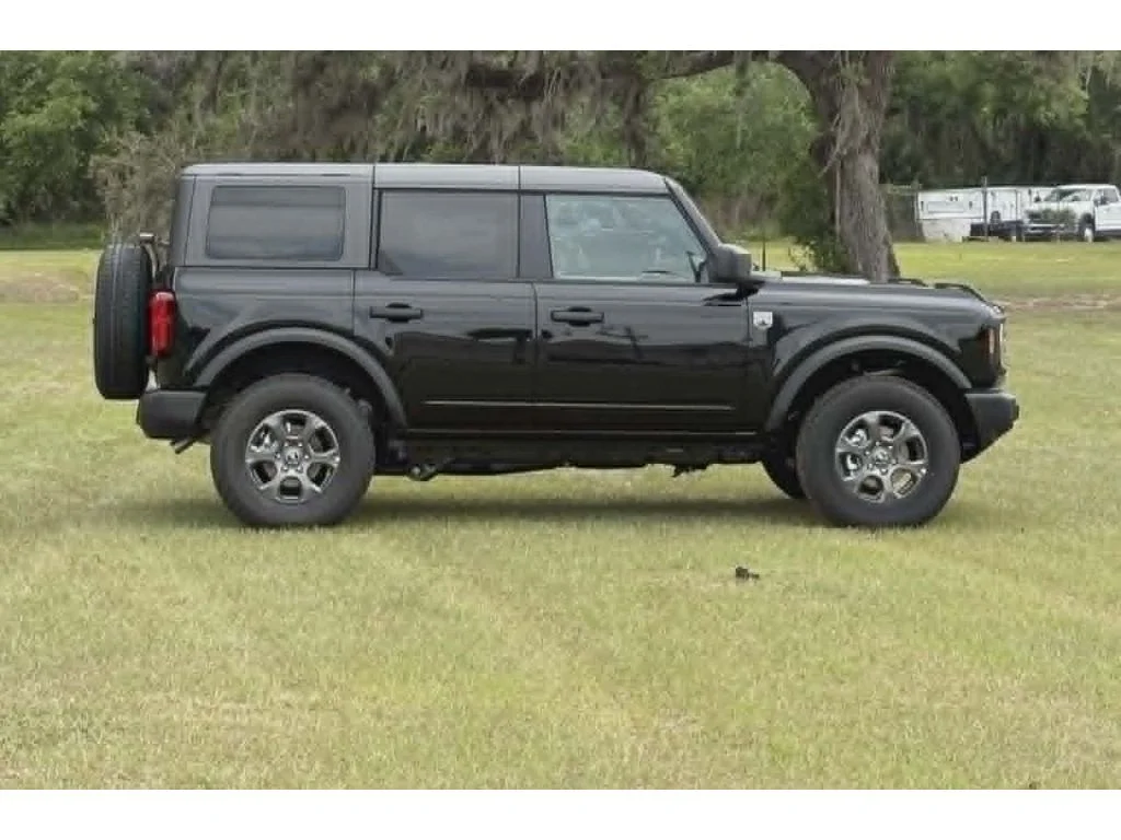New 2026 Shadow Black Ford Big Bend® image 7