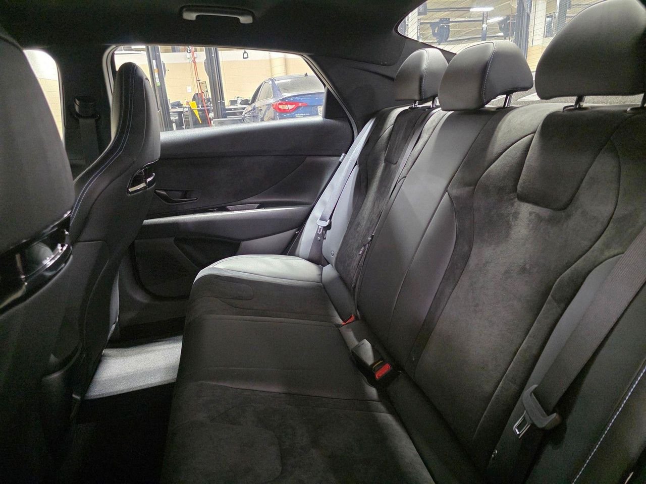 New 2026 Atlas White Hyundai Sedan image 14
