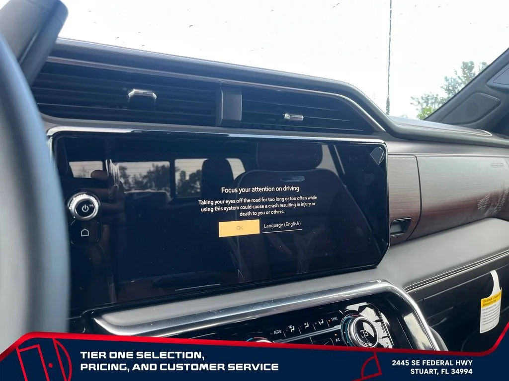 New 2026 Glacier White Tricoat GMC Denali Ultimate image 30