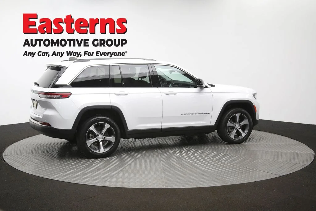 Used 2023 White Jeep 4xe image 45