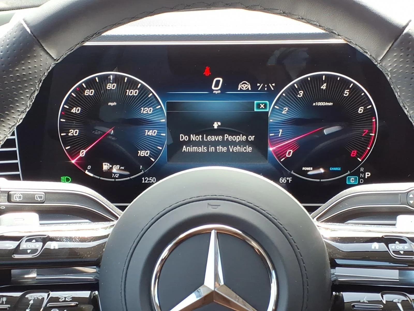 New 2026 MANUFAKTUR Ireland Mid Green Metallic Mercedes-Benz GLS 450 image 20
