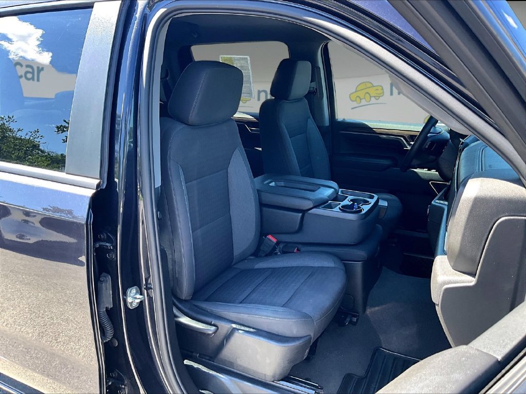 Used 2023 Gray Chevrolet LT image 11