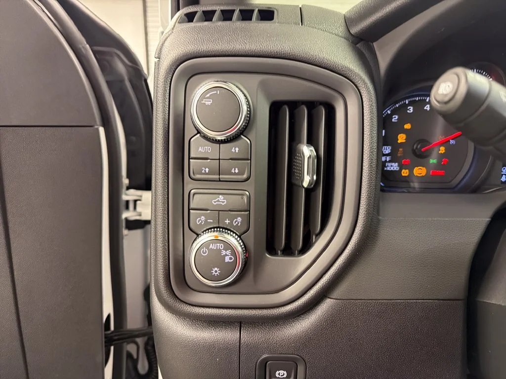 2026 GMC Sierra 1500 Pro - Photo 28