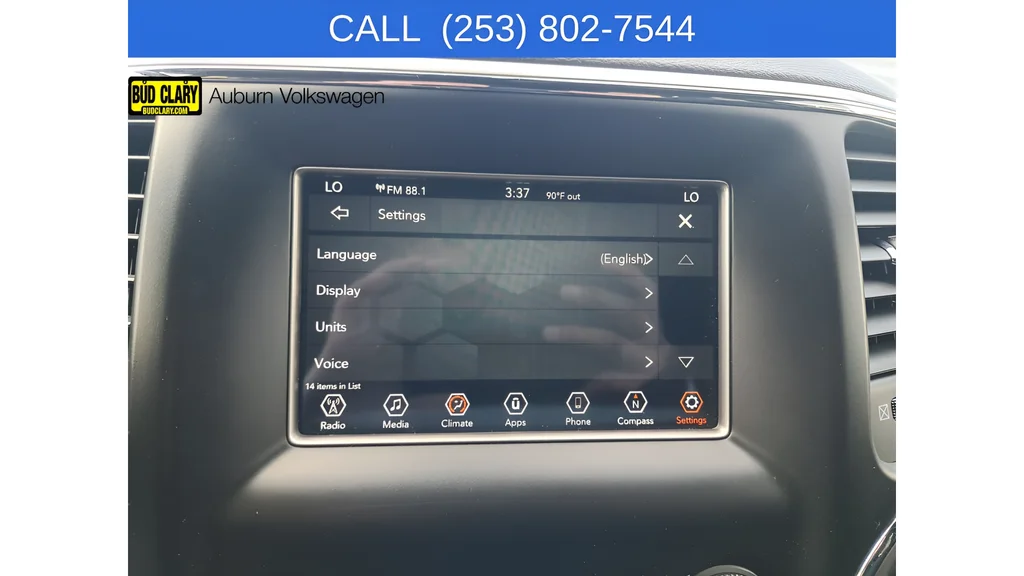 Used 2020 Black Jeep Laredo E image 19