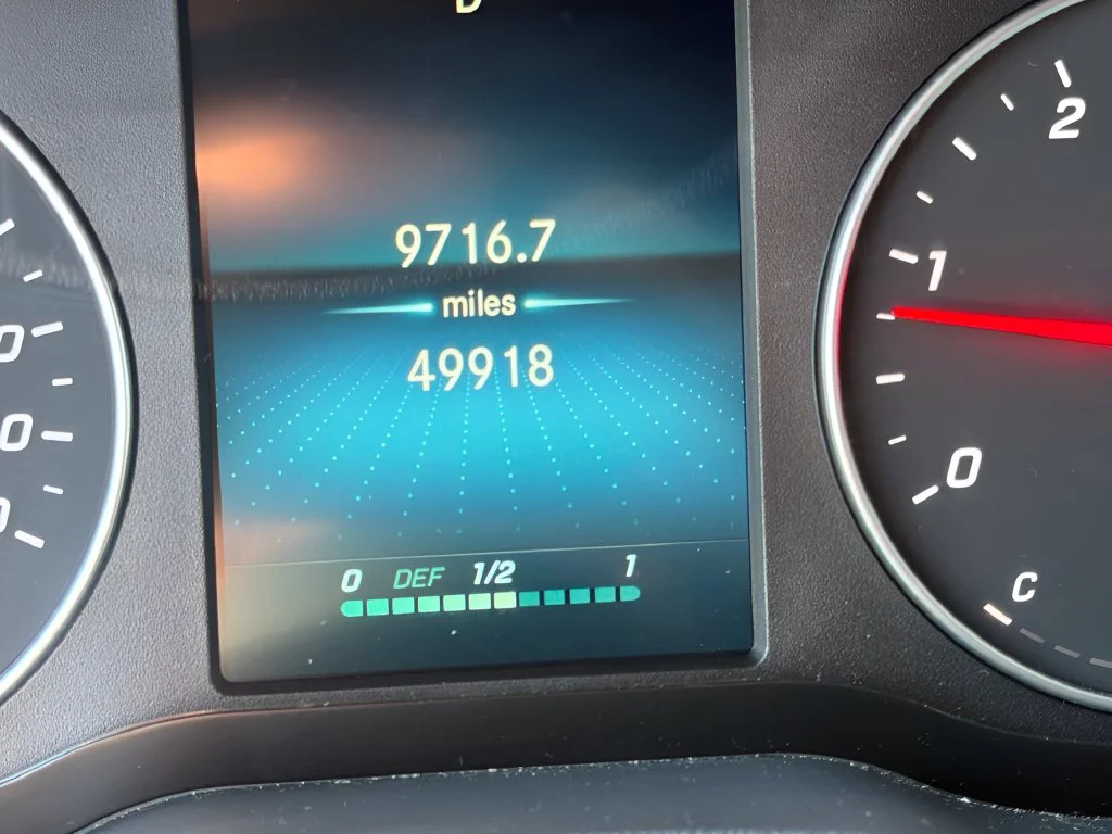 Used 2024 Arctic W Mercedes-Benz Passenger 144 WB image 18