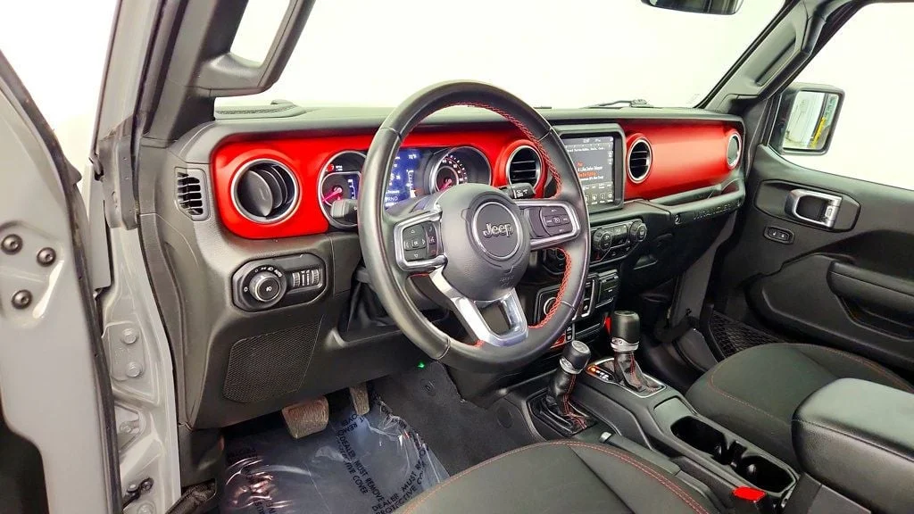 Used 2022 Sting-Gray Clearcoat Jeep Rubicon 4x4 w/ 8-Speed Auto & Black Wheels image 12