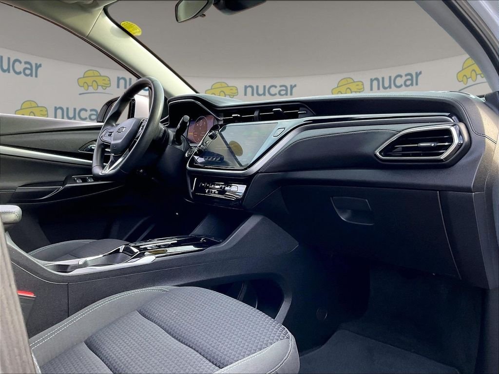 Used 2022 White Chevrolet LT image 14