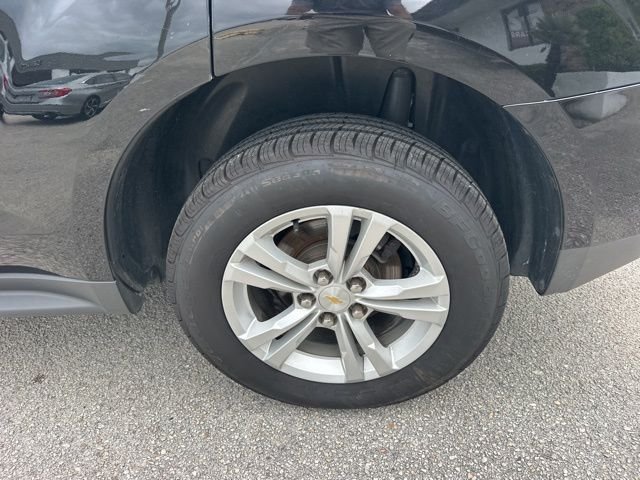 Used 2017 Black Chevrolet LS image 11