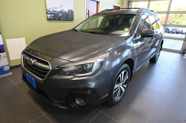 Used 2018 Gray Subaru 2.5i image 17