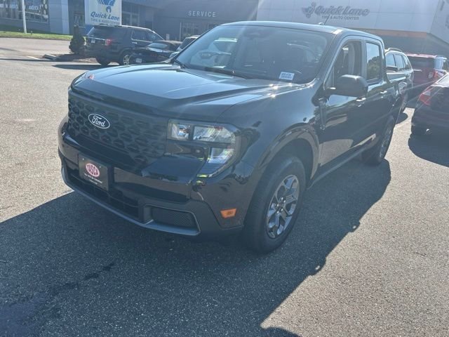 New 2026 Shadow Black Ford XLT image 3