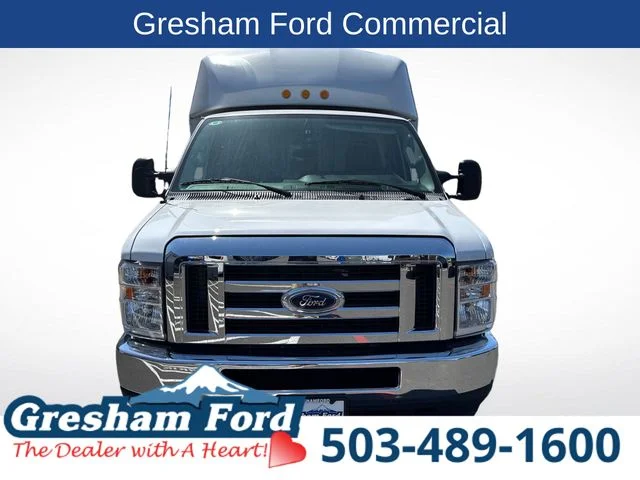 New 2025 Oxford White Ford Base image 10