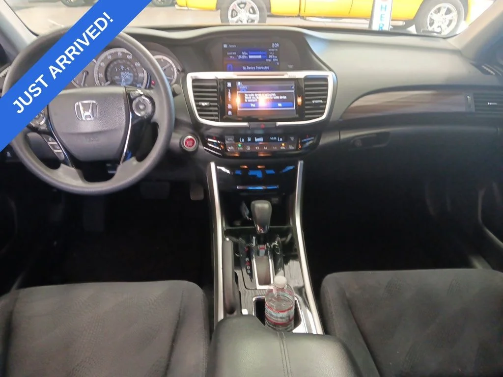 Used 2017 Crystal Black Pearl Honda EX image 5