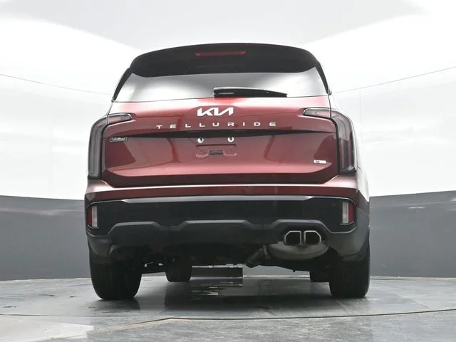 Used 2024 Red Kia EX X-Line image 18