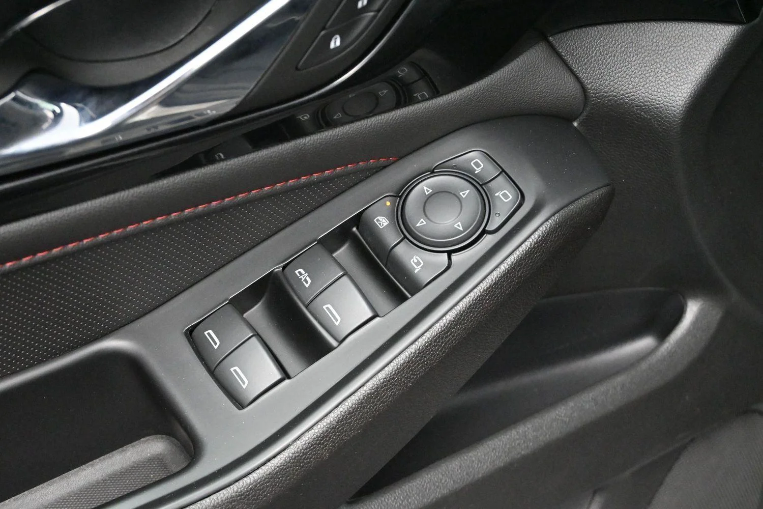 Used 2023 Sterling Gray Metallic Chevrolet RS image 9