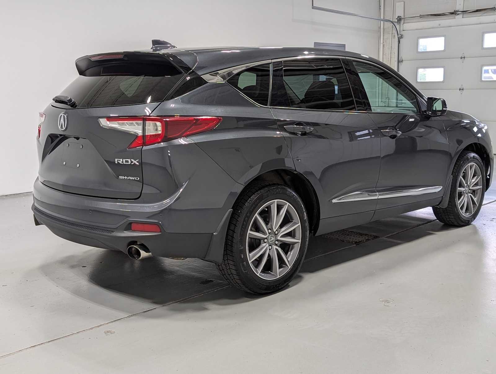 Used 2019 Gunmetal Metallic Acura w/Technology Pkg image 8