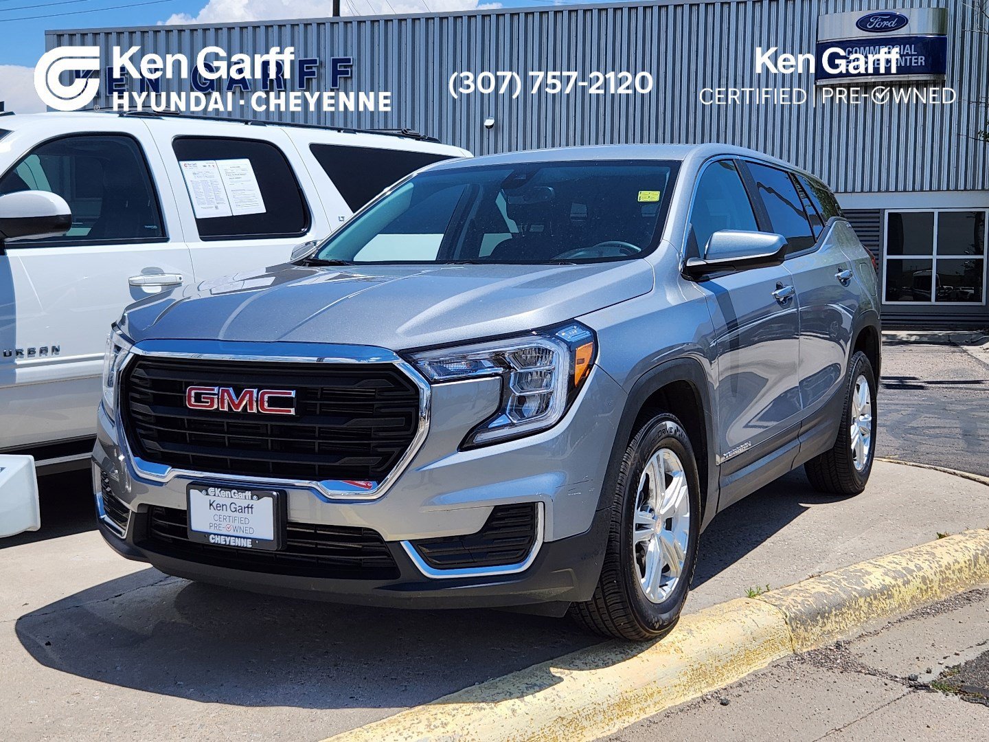 2024 GMC Terrain SLE AWD's photo