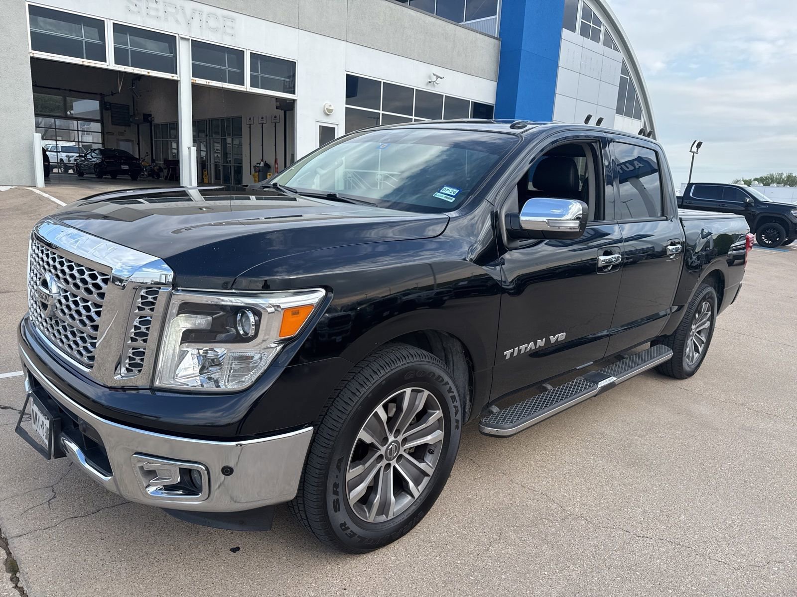 2018 Nissan Titan SL