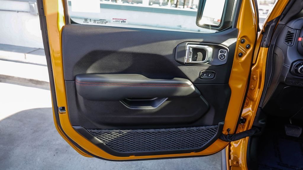 New 2026 Goldilocks Jeep Rubicon image 25