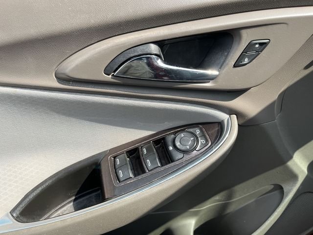 Used 2017 Red Chevrolet LT image 17