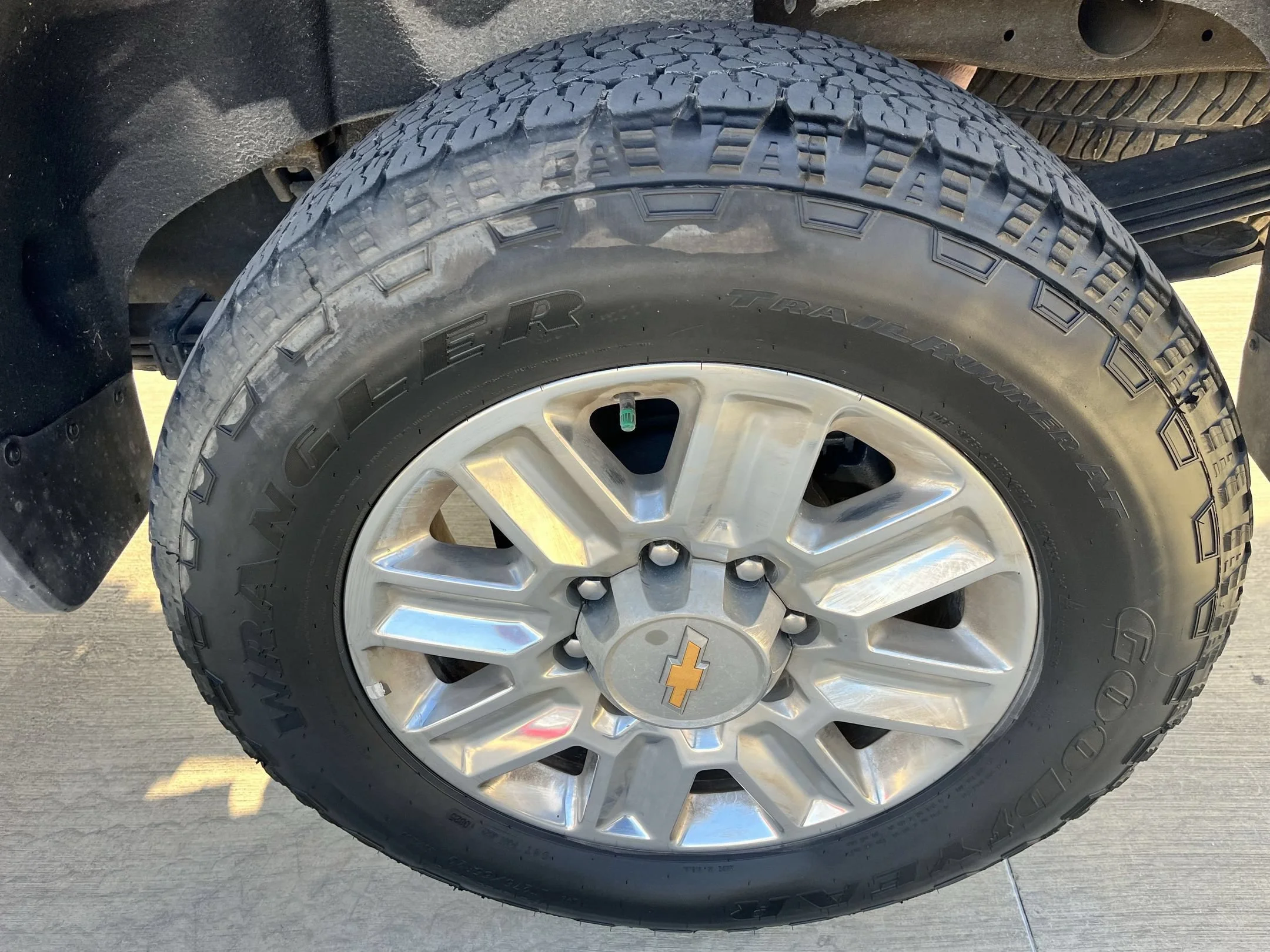 Used 2025 Black Chevrolet High Country image 31