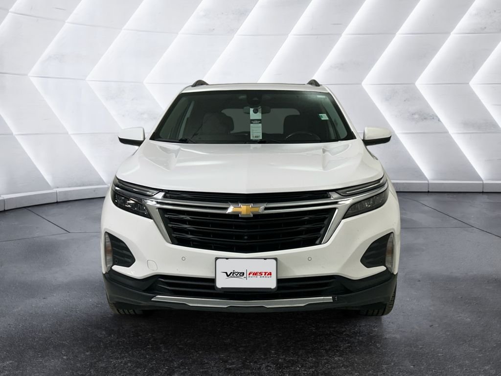 Used 2022 White Chevrolet LT image 2