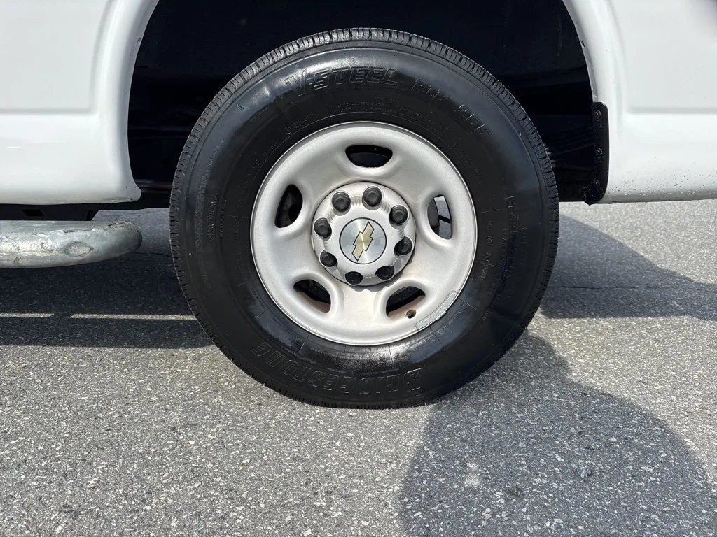 Used 2023 White Chevrolet Work Van image 22