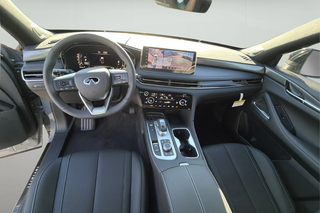 New 2027 HARBOR GRAY INFINITI Sport AWD image 19