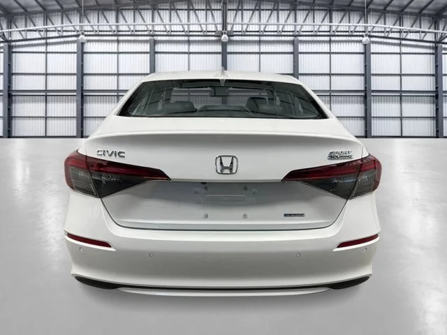 New 2026 Platinum White Pearl Honda Sport Touring image 4