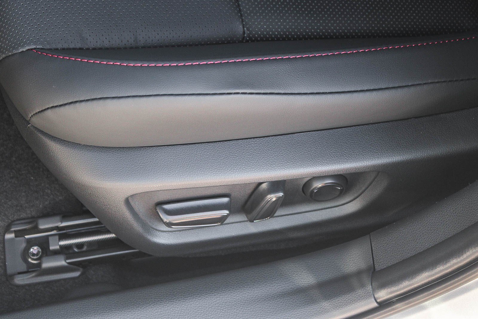 New 2027 Cutting Edge Toyota  XSE Premium image 23