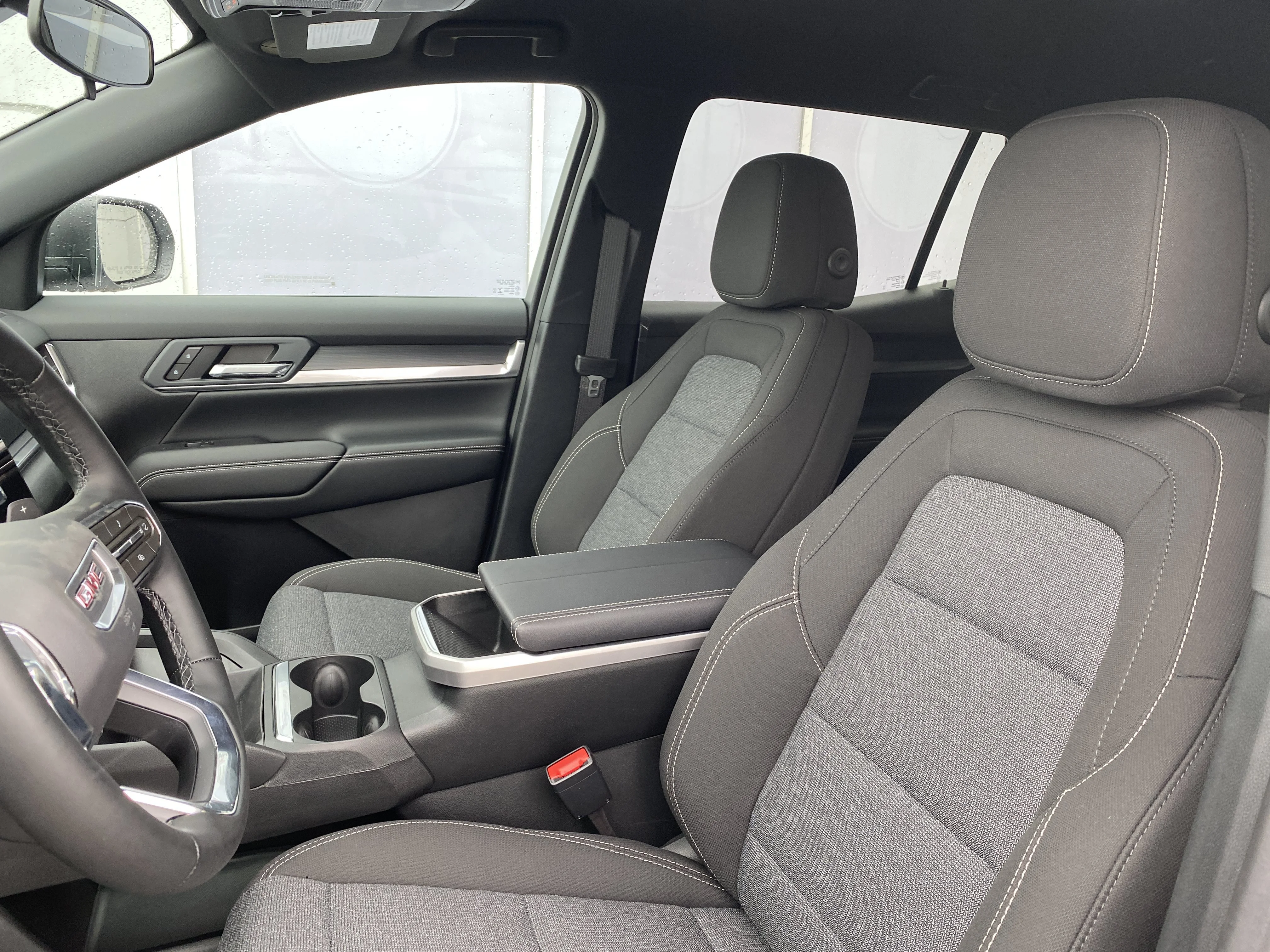 New 2026 Summit White GMC AWD Elevation image 13