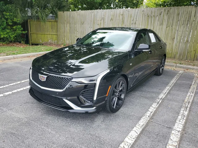 2024 Cadillac CT4