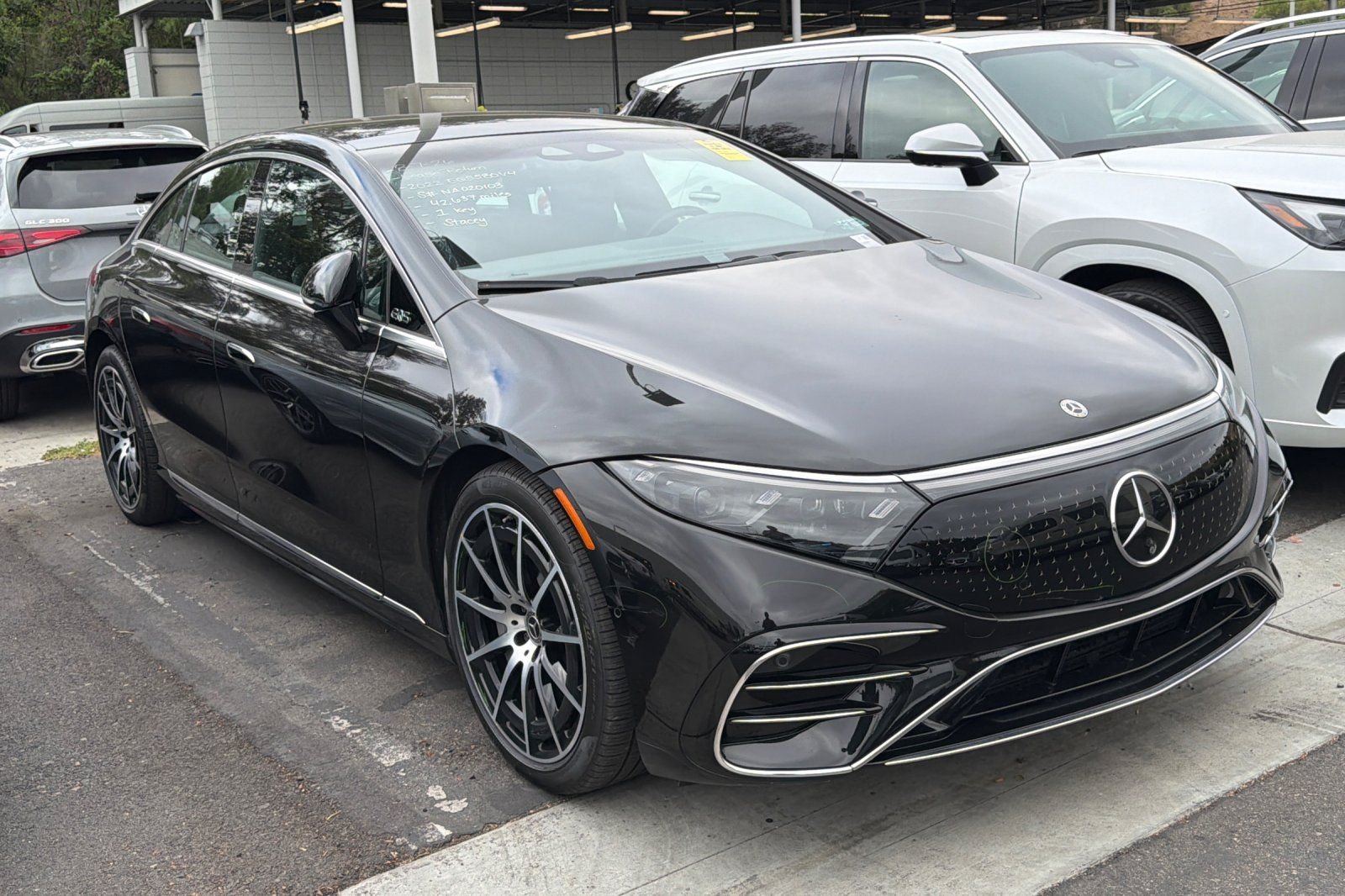 Used 2022 Black Mercedes-Benz 580 image 5