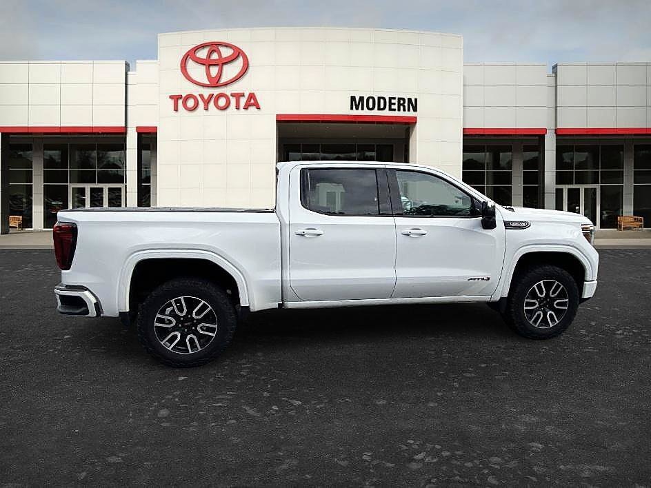 Used 2020 Summit White GMC AT4 image 17