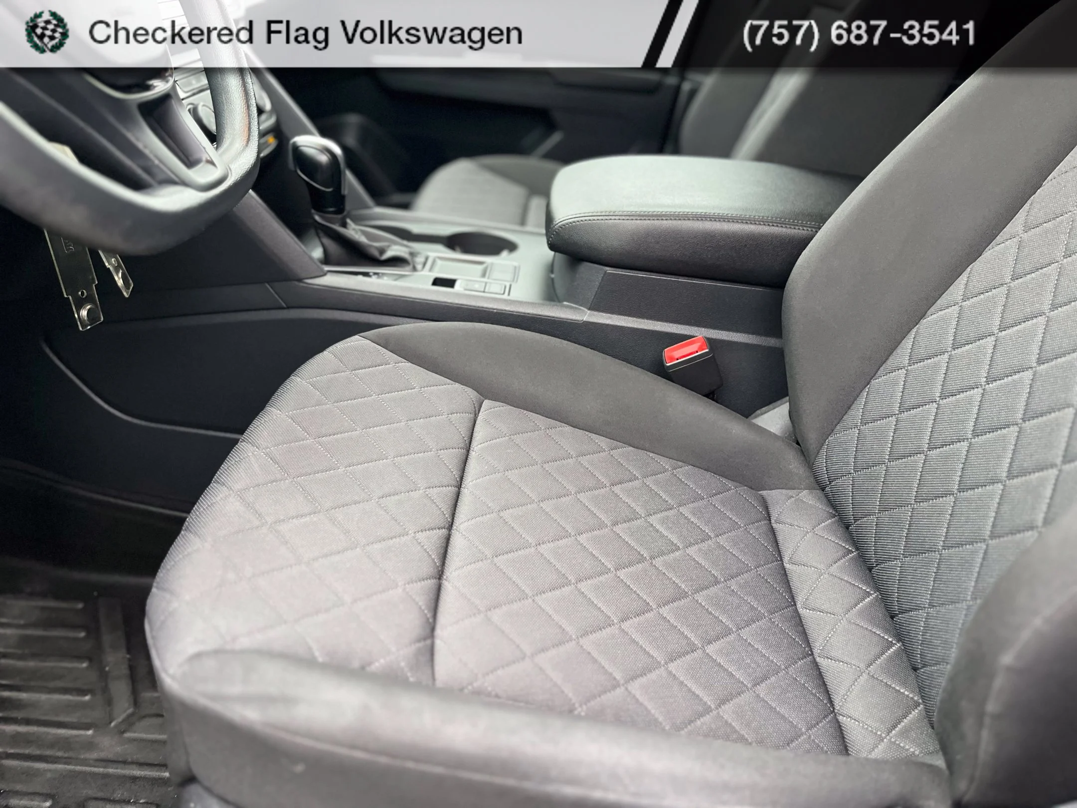 Used 2019 Pure White Volkswagen 2.0T S image 21