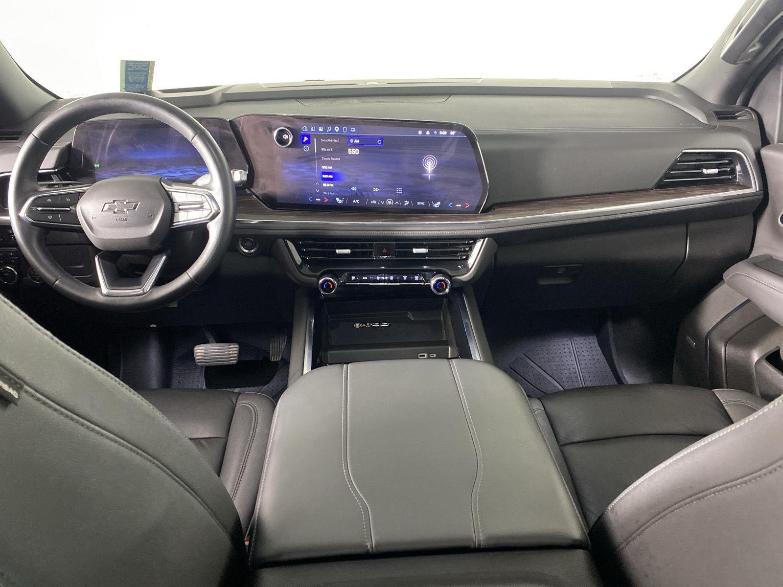 Used 2025 Black Chevrolet Z71 image 28
