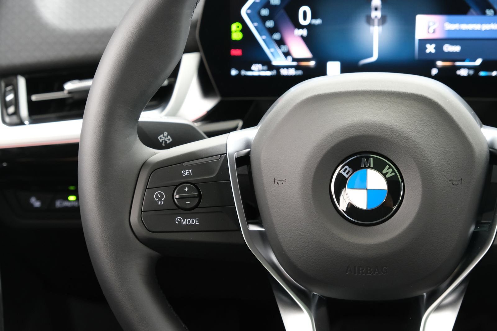 New 2026 Mineral White Metallic BMW xDrive28i image 11