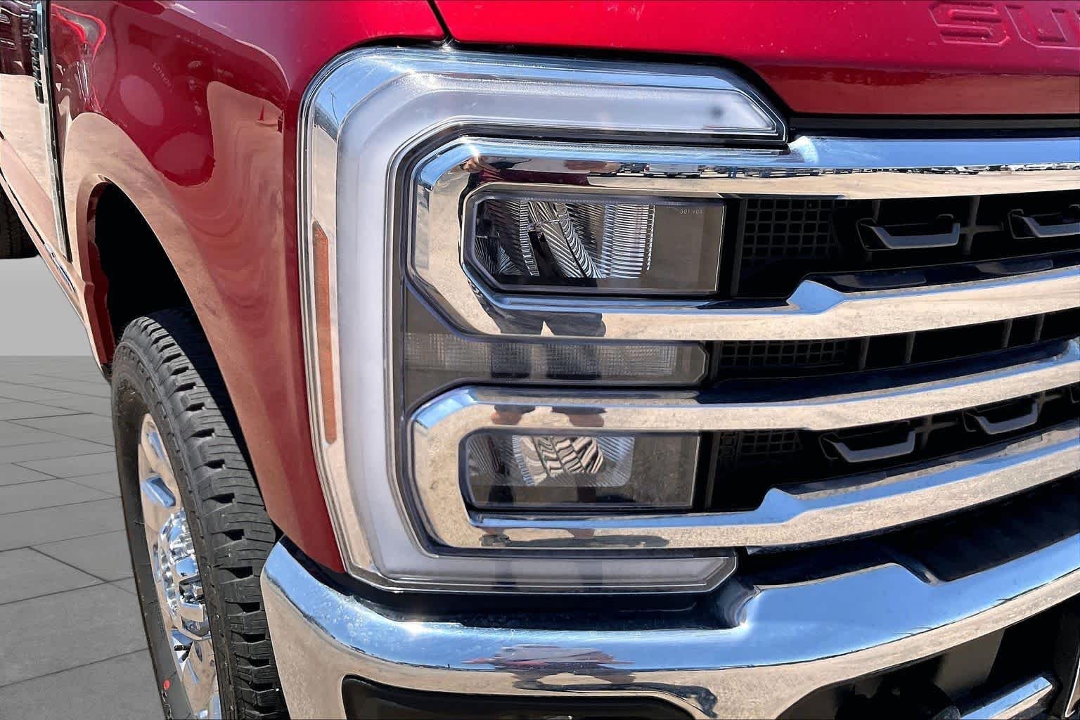 New 2026 Ruby Red Metallic Tinted Clearcoat Ford F-250® King Ranch® image 13
