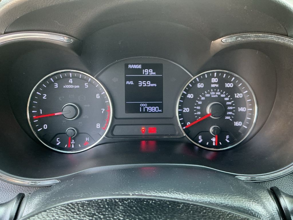 Used 2015 Silver Kia LX image 13